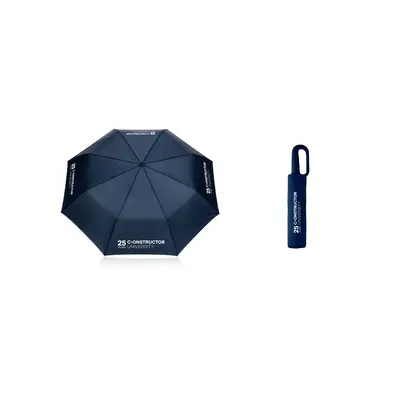 Umbrella with carabiner